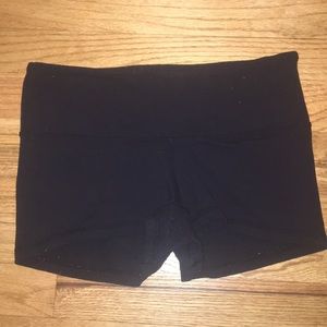 Lululemon wunder under shorts